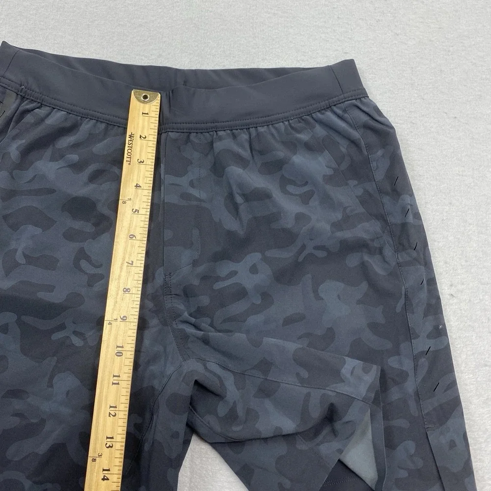 Ten Thousand Shorts Mens Medium Black Camo Interval Short Lined 7 Inseam Gym